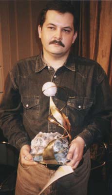 Sergey Lukianenko with the ''Aelita'' award
